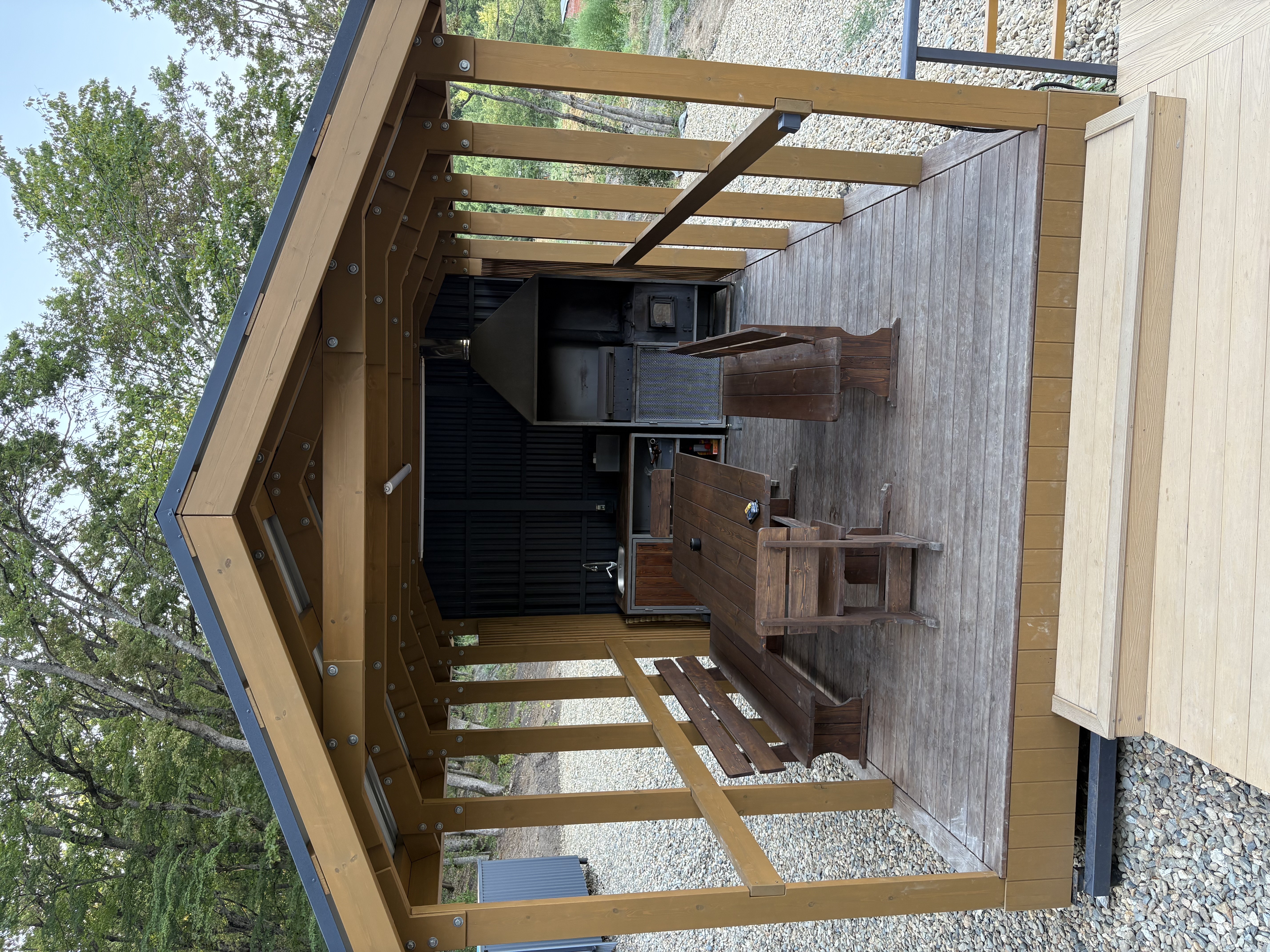 Отдых в барнхаусе с бассейном и джакузи