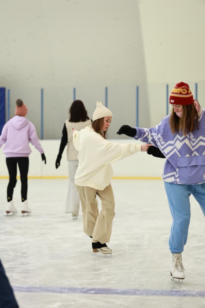 Индивидуальная тренировка по фигурному катанию