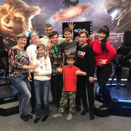 Игра в безграничном виртуальном пространстве