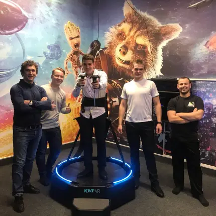 Игра в безграничном виртуальном пространстве